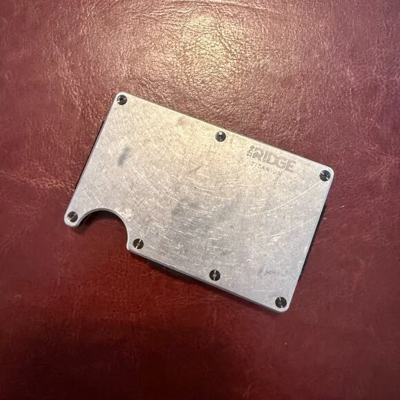 Ridge Titanium Wallet – Minimalist RFID-Blocking Slim Metal Wallet - Picture 3 of 6